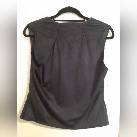 White Stag Womens Size 18.5X22 Inch Velvet Vest Embroidered Lined Blue/Red - Picture 2 of 16